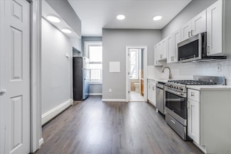 402 Grand St Unit 3S / 302, Hoboken, NJ 07030