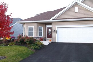 6931 Constitution Dr, Bethlehem, PA 18017