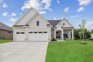 1016 W Aspen Ridge Cir, Polk City, IA 50226