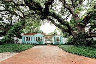 4613 S Macdill Ave, Tampa, FL 33611