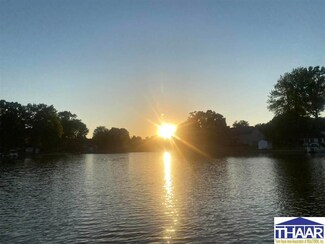 5880 S Amo Ct, Terre Haute, IN 47802