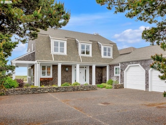 766 Neacoxie Blvd, Seaside, OR 97138