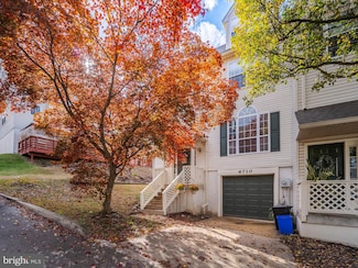 6710 Cinnamon Dr, Philadelphia, PA 19128