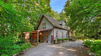 325 Columbia St, Sumas, WA 98295