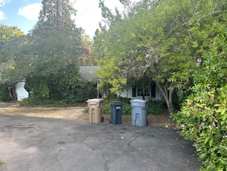 1408 Parkdale Dr, Grants Pass, OR 97527
