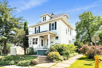531 N 7th Ave E, Duluth, MN 55805
