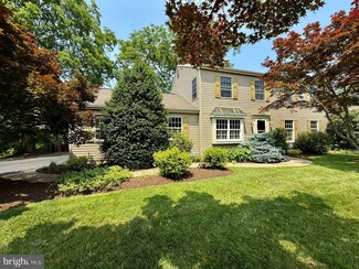 938 Greystone Dr, West Chester, PA 19380