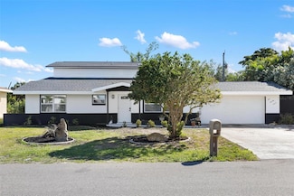 177 Dowling Ave NE, Port Charlotte, FL 33952