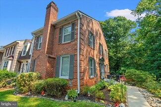 6297 Kerrydale Dr, Springfield, VA 22152