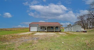 12985 G76 Hwy, Lucas, IA 50151