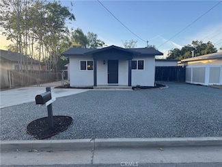 2427 Northbend St, Riverside, CA 92501