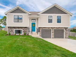 314 NE 102nd Terrace, Kansas City, MO 64155