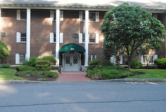 205 Great Rd Unit A8, Acton, MA 01720
