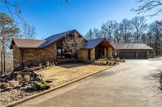 2000 S 37th St, Ozark, AR 72949