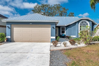 1204 50th St E, Bradenton, FL 34208