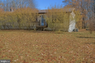 210 Lakeview Dr, Grantsville, MD 21536