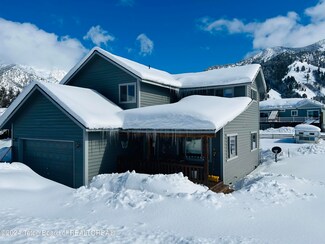 454 Greys River Loop, Alpine, WY 83128
