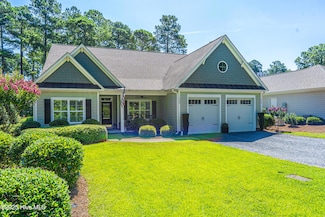 259 Champions Ridge Dr, Southern Pines, NC 28387