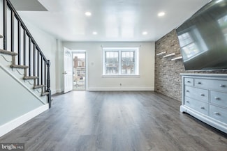 6606 Algard St, Philadelphia, PA 19135