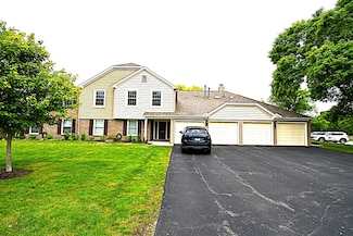 27W705 Windermere Rd Unit 3008, Winfield, IL 60190