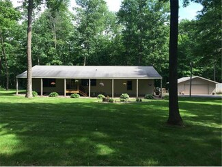 2528 3 1/4 5th St, Cumberland, WI 54829