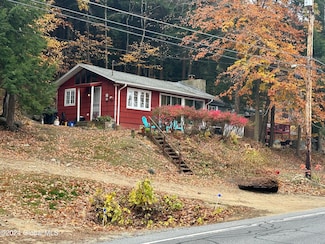 1772 S Shore Rd, Hadley, NY 12835