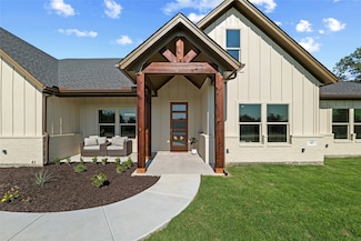 107 Stage Coach Trail, Weatherford, TX 76087