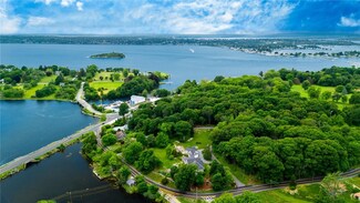 583 Highland Rd, Tiverton, RI 02878