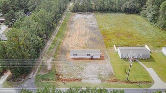 5381 S Carolina 66, Loris, SC 29569