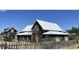 54872 Second St, Heppner, OR 97836