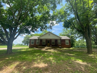 1395 Highway 317, Lockesburg, AR 71846