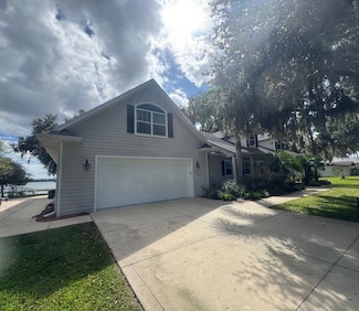 123 Lake Francis Dr, Lake Placid, FL 33852
