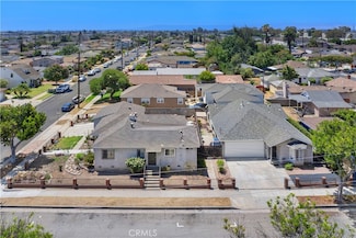 11905 Freeman Ave, Hawthorne, CA 90250