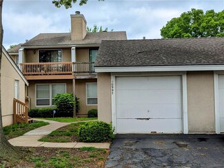 10997 Rosehill Rd, Overland Park, KS 66210