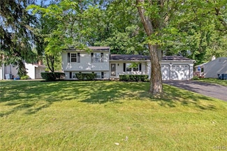 7795 Braniff Cir, Cicero, NY 13039