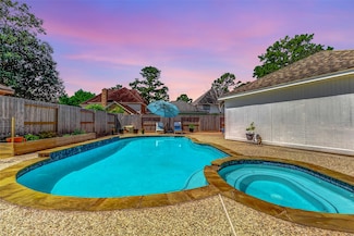 1814 Breezy Bend Dr, Katy, TX 77494
