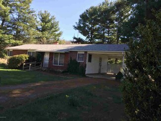 6471 Floyd Hwy S, Willis, VA 24380