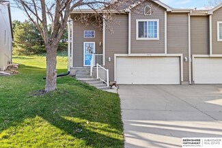 7778 Potter St, Omaha, NE 68122