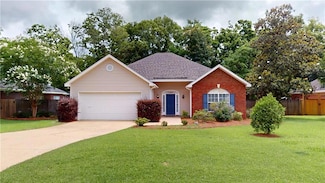 20575 Lowry Dr, Fairhope, AL 36532