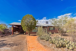 4807 E Helen St, Tucson, AZ 85712