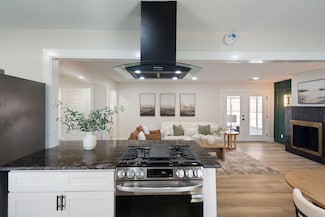 6410 Symphony Ln, Dallas, TX 75227
