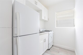 7311 Gary Ave Unit 25, Miami Beach, FL 33141