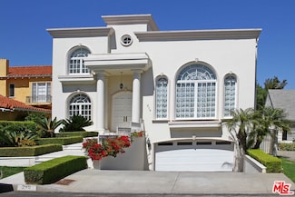 218 S Medio Dr, Los Angeles, CA 90049