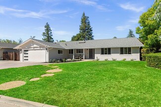 20329 Knollwood Dr, Saratoga, CA 95070