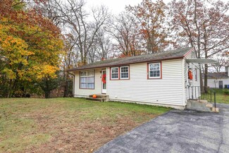 51 Celeste St, Manchester, NH 03103