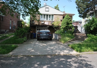 4026 208th St, Bayside, NY 11361
