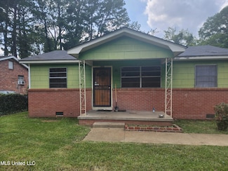 3751 Fontaine Ave, Jackson, MS 39213