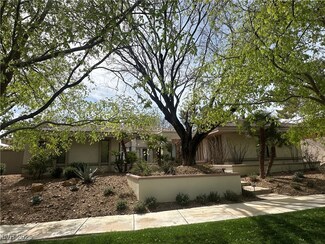 9013 Bald Eagle Dr, Las Vegas, NV 89134