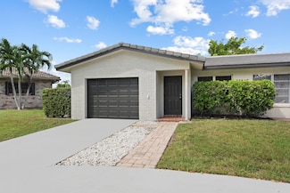 11837 NW 32nd Ct, Coral Springs, FL 33065