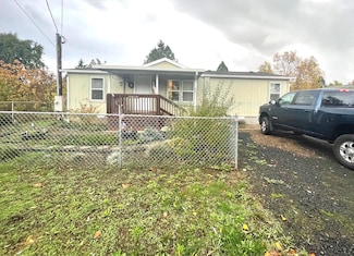 441 Chestnut St, Myrtle Creek, OR 97457